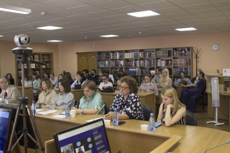 Декан факультета алтаистики и тюркологии ГАГУ приняла участие в Третьей экспертно-аналитической сессии в АлтГУ